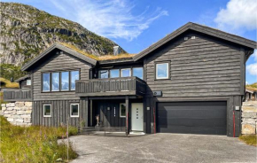 Beautiful Home In Hovden I Setesdal With Kitchen